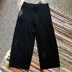 Banana Republic knit culotte pants